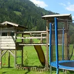 Bio-bauernhof Obertrattenbachhof *