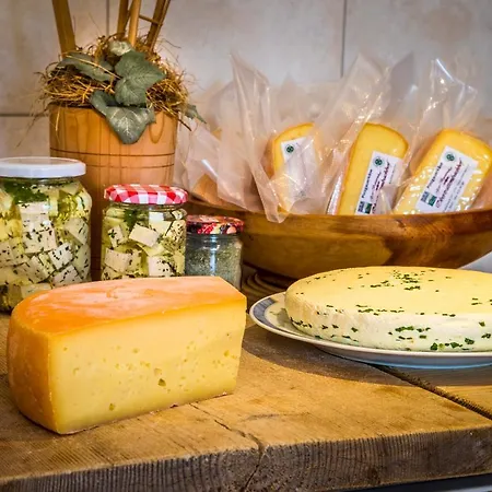Bio-bauernhof Obertrattenbachhof Farm stay