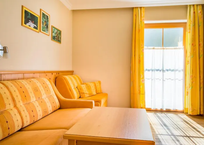 Çiftlik konaklama Bio-bauernhof Obertrattenbachhof Neukirchen am Großvenediger