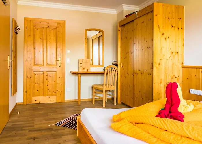 Bio-bauernhof Obertrattenbachhof